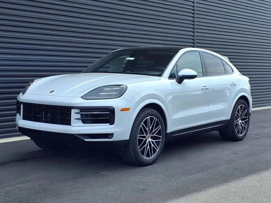 2026 Porsche Cayenne Coupe photo 1