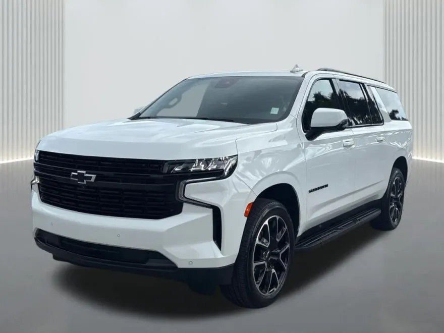 2024 Chevrolet Suburban RST photo 1