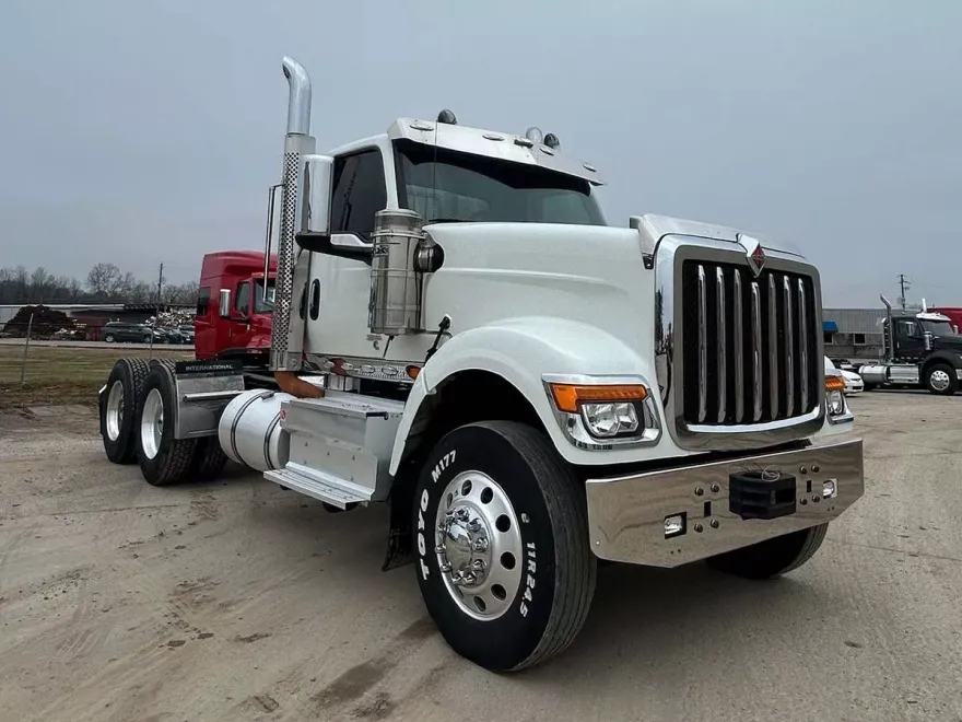 2022 International HX520 HX photo 1