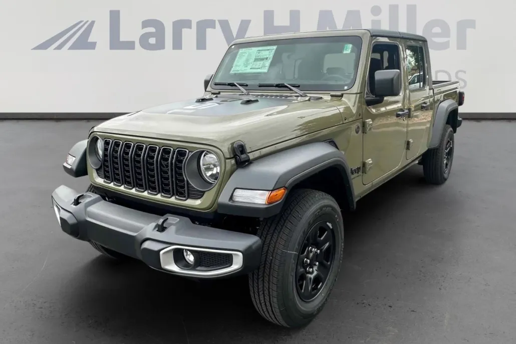2025 Jeep Gladiator Sport photo 1