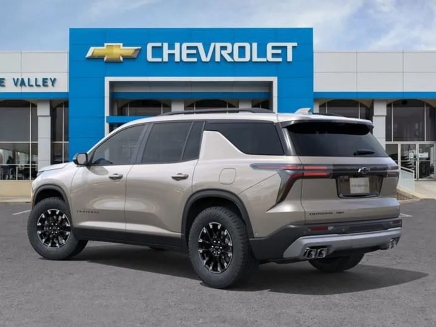2026 Chevrolet Traverse Z71 photo 1