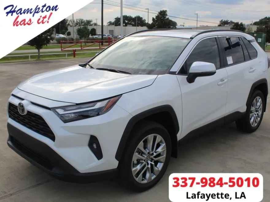 2025 Toyota RAV4 XLE Premium photo 1