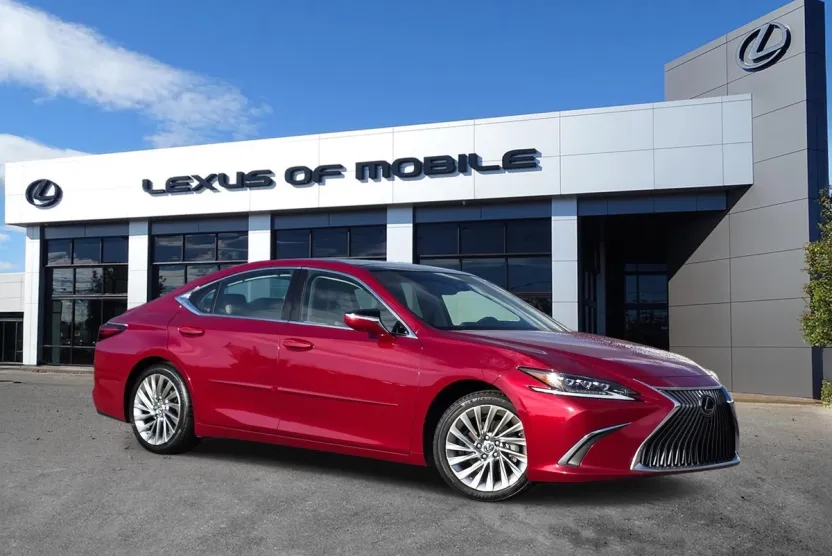 2020 Lexus ES 350 Ultra Luxury photo 1