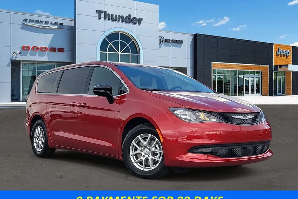2026 Chrysler Voyager LX photo 1