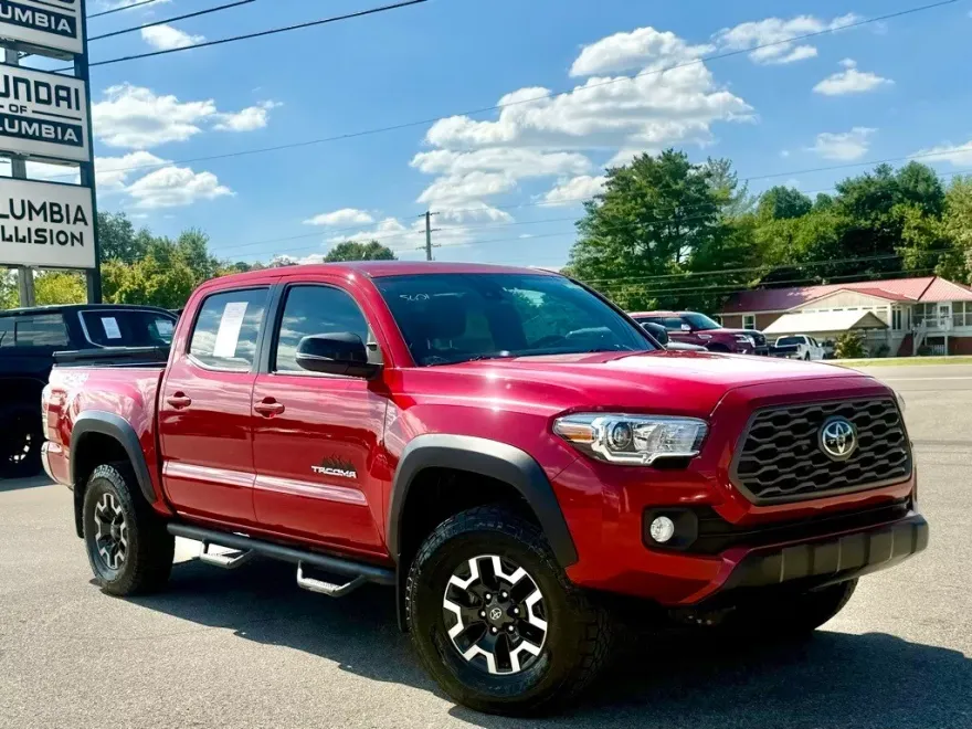 2020 Toyota Tacoma TRD Off-Road photo 1