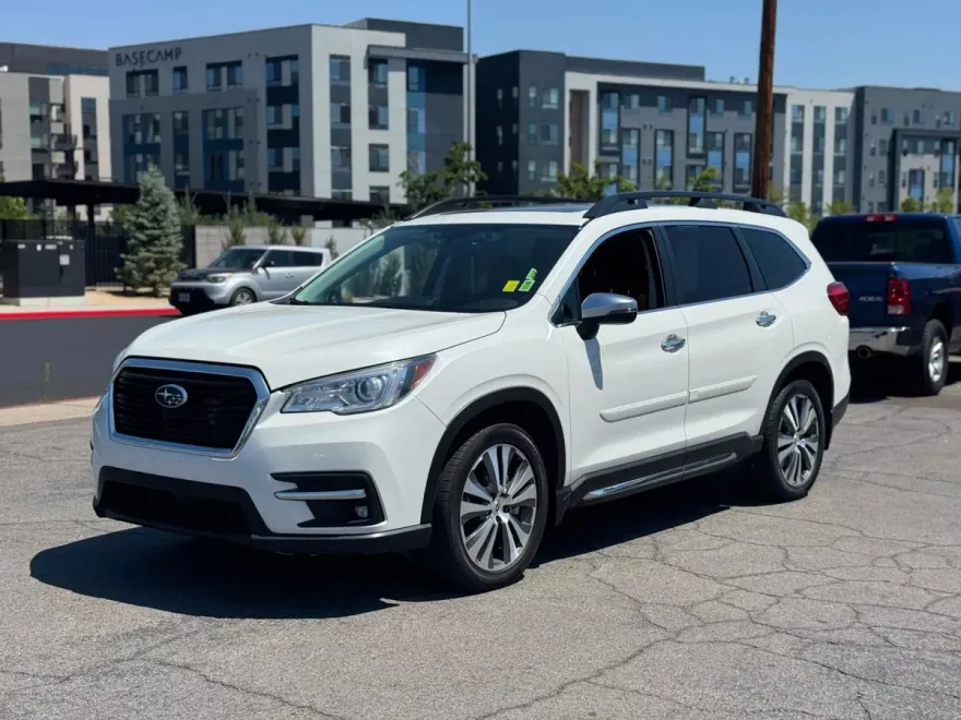 2020 Subaru Ascent Touring photo 1