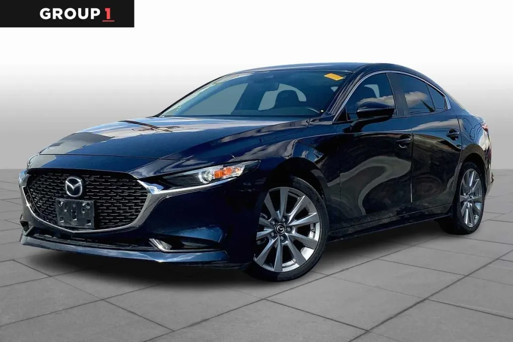 2022 Mazda Mazda3 Preferred photo 1