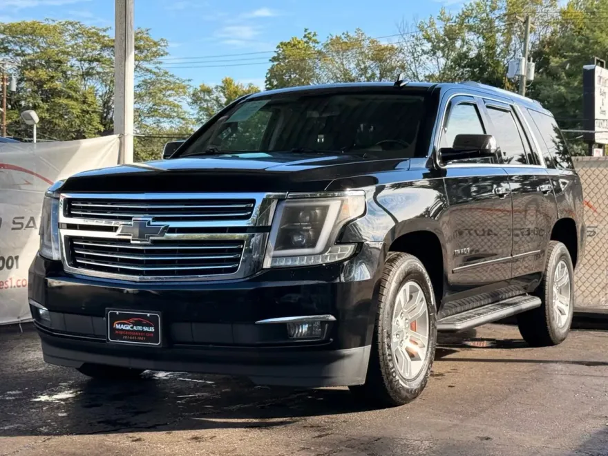 2017 Chevrolet Tahoe Premier photo 1