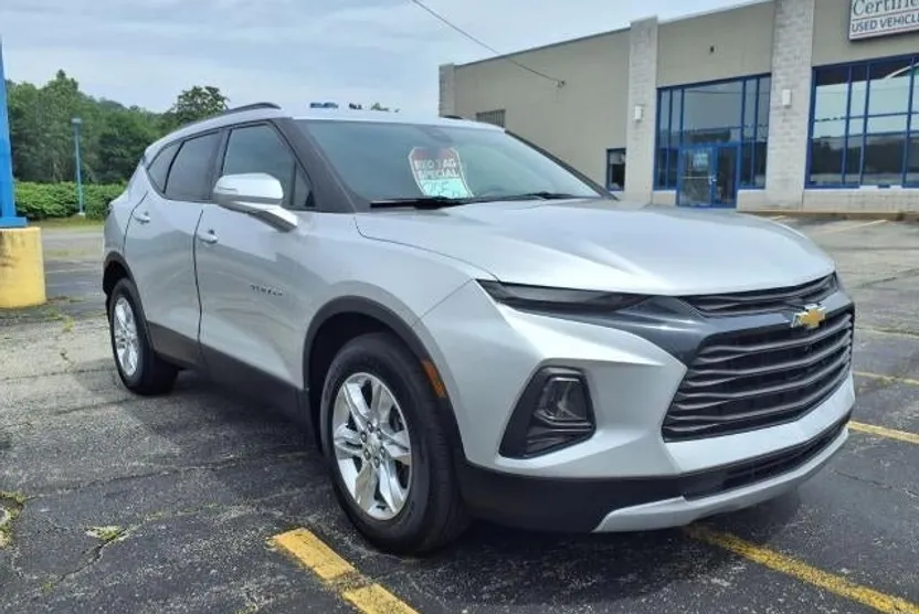 2019 Chevrolet Blazer Base photo 1