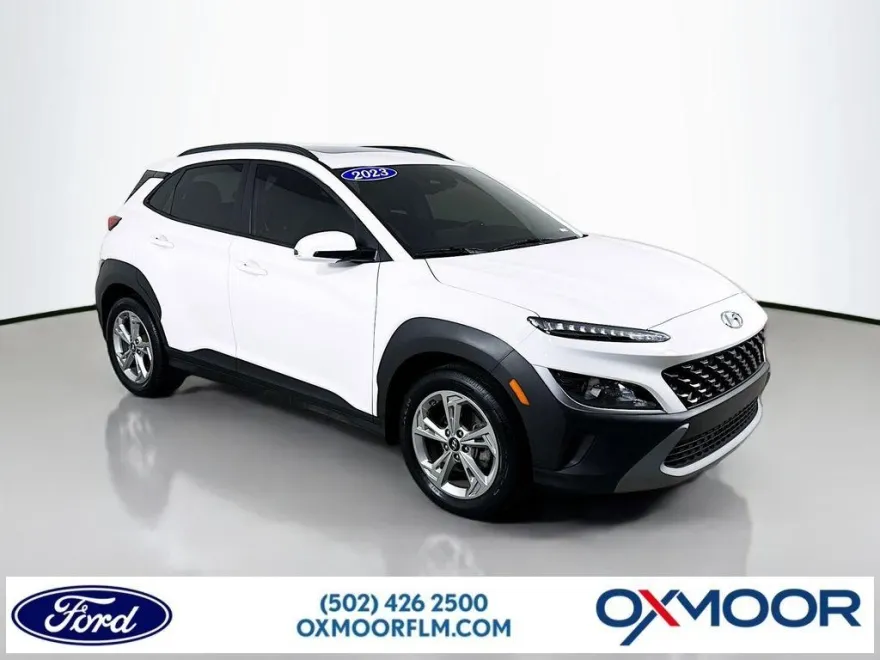 2023 Hyundai Kona SEL photo 1
