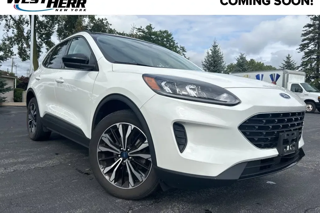 2022 Ford Escape SE photo 1