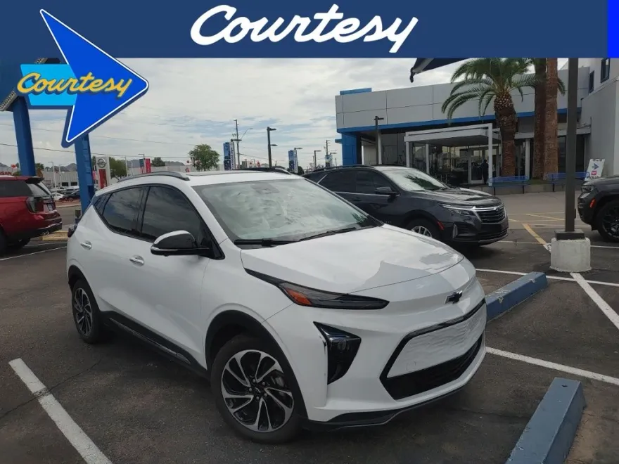 2023 Chevrolet Bolt EUV Premier photo 1