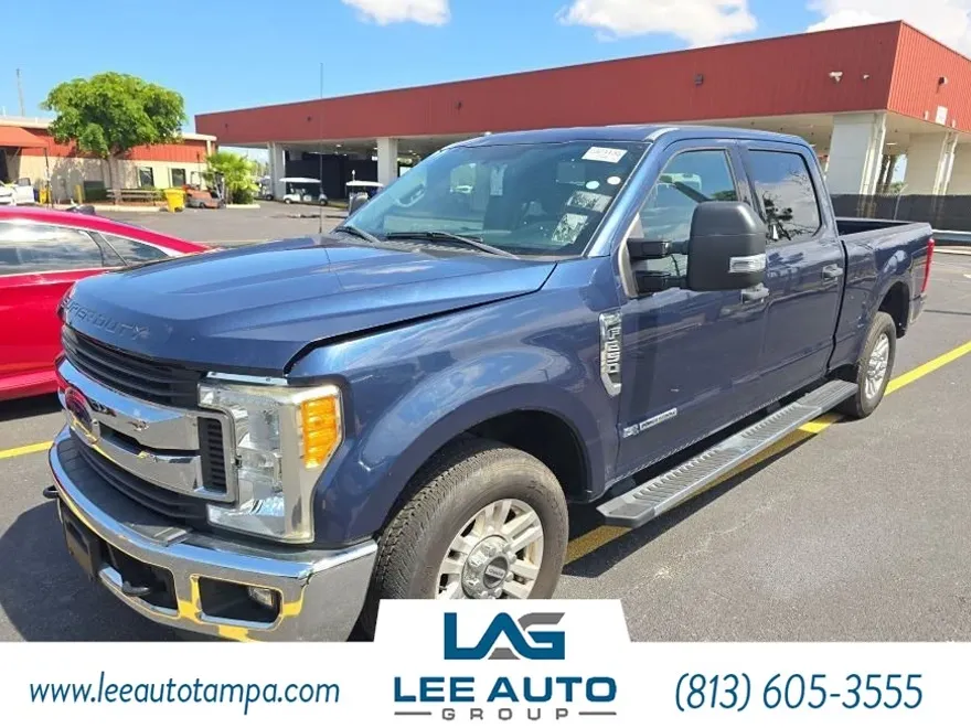 2017 Ford F-250 XLT photo 1