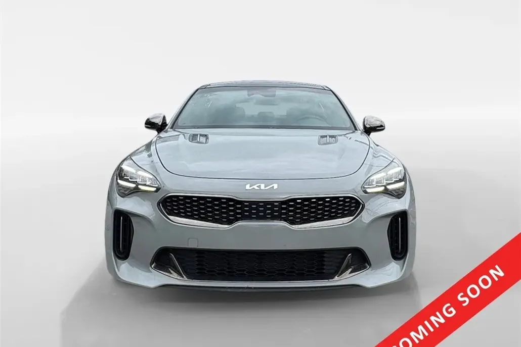 2022 Kia Stinger GT-Line photo 1