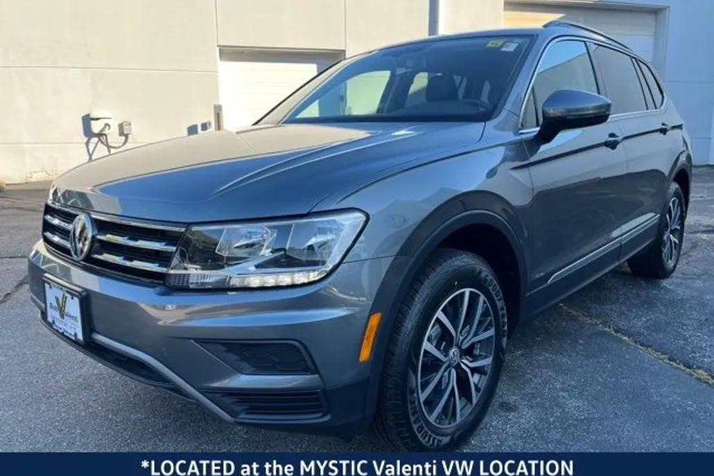 2020 Volkswagen Tiguan SE photo 1