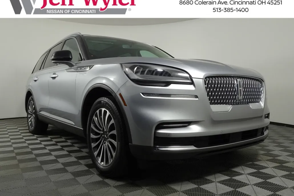 2023 Lincoln Aviator Reserve photo 1