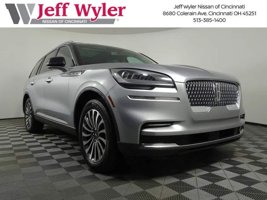 2023 Lincoln Aviator Reserve photo 1
