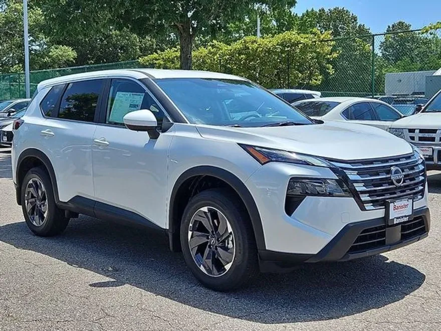 2025 Nissan Rogue SV photo 1