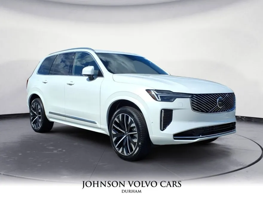 2026 Volvo XC90 Plus T8 photo 1