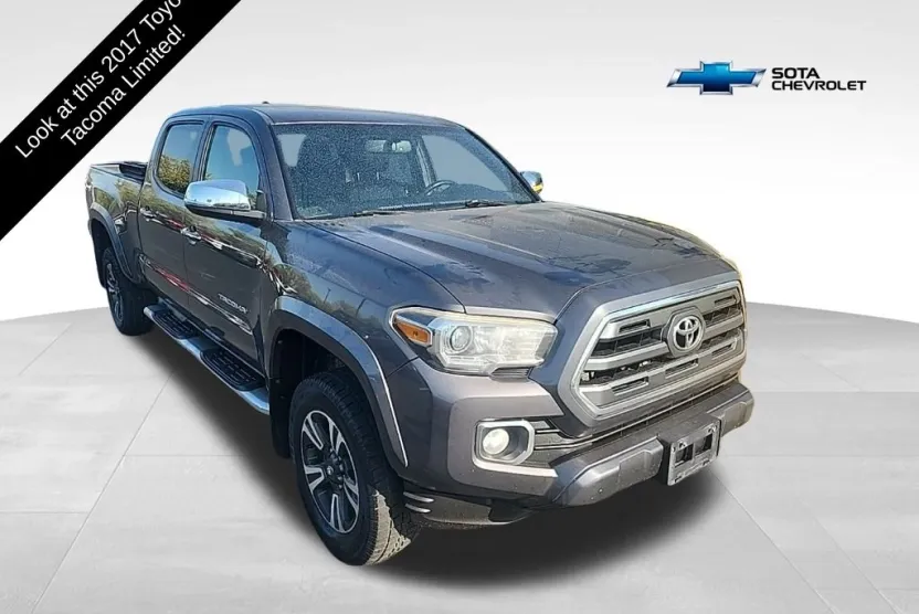 2017 Toyota Tacoma Limited photo 1