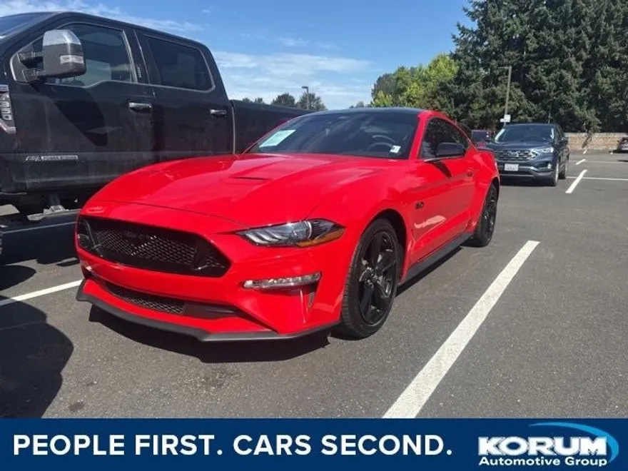 2022 Ford Mustang GT Premium photo 1