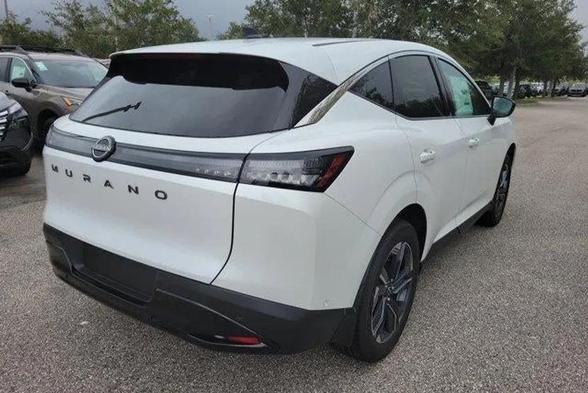 2025 Nissan Murano SV photo 1