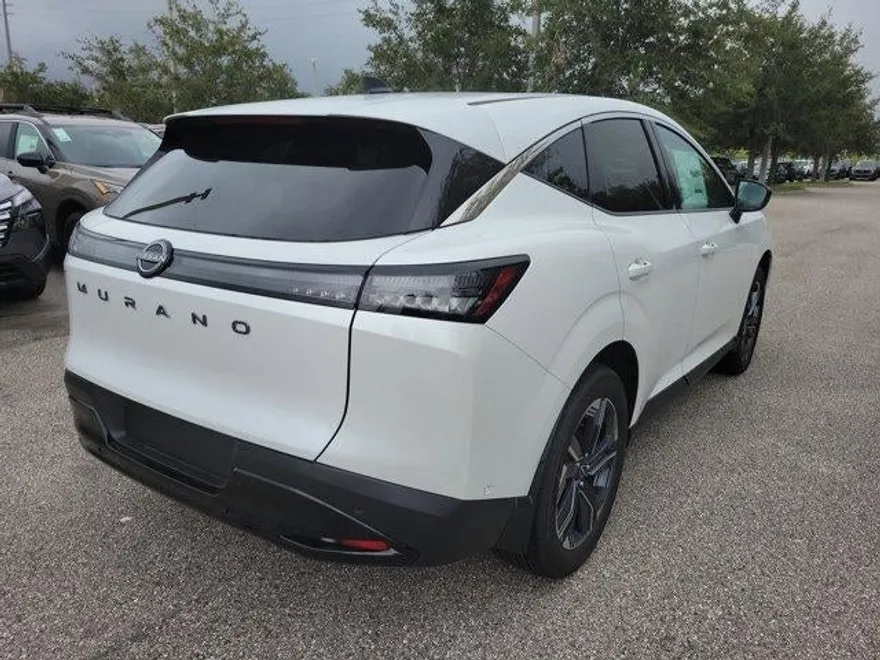 2025 Nissan Murano SV photo 1