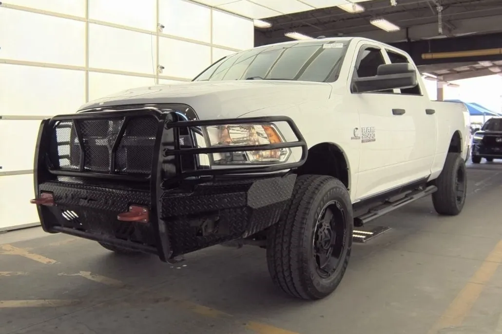 2018 Ram 2500 Tradesman photo 1
