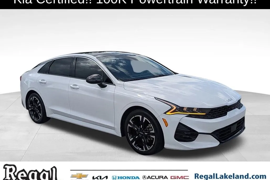 2023 Kia K5 GT-Line photo 1