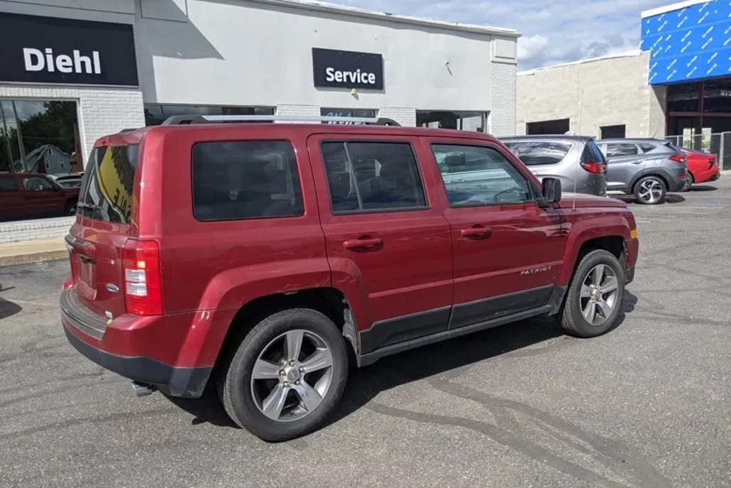2017 Jeep Patriot High Altitude Sport photo 1
