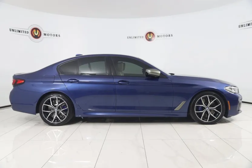 2021 Bmw M550i xDrive photo 1