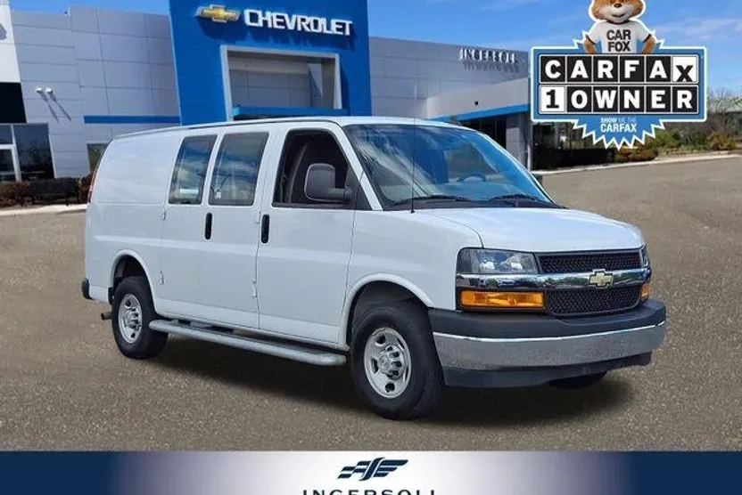 2023 Chevrolet Express Cargo 2500 Base photo 1