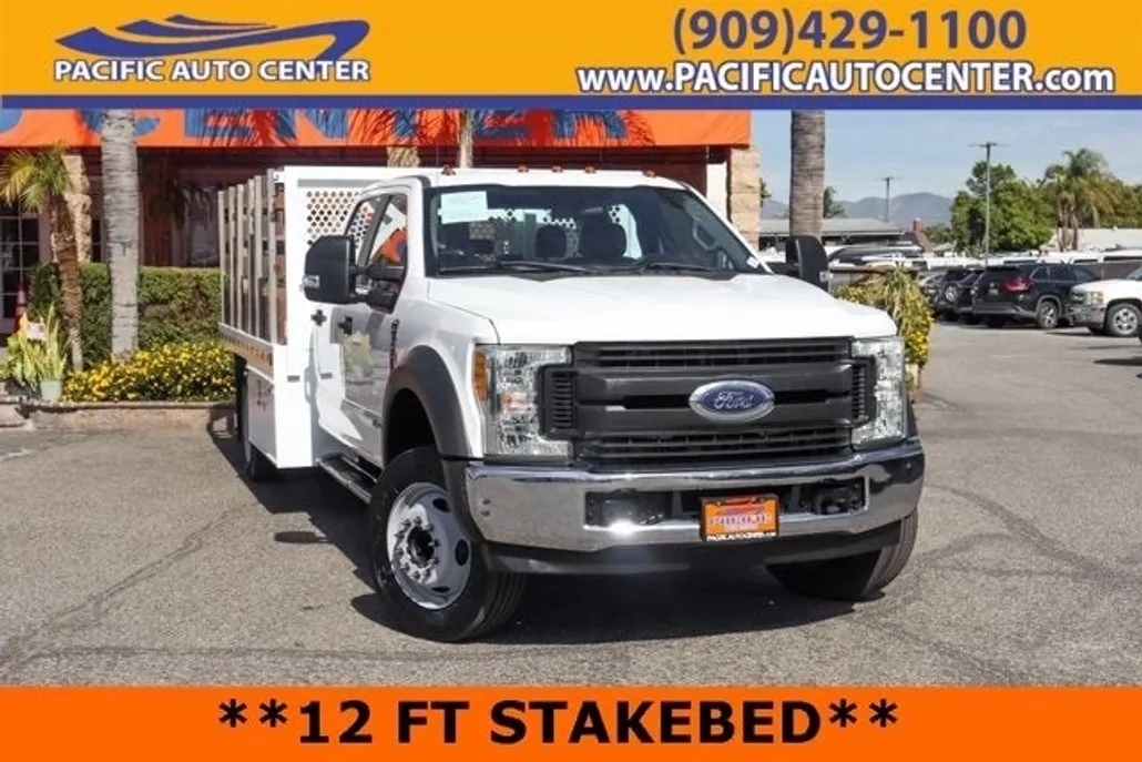 2017 Ford F-550 photo 1