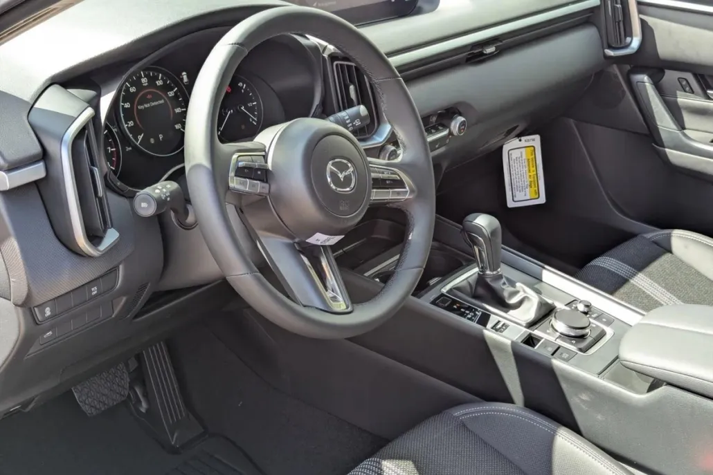 2025 Mazda CX-50 2.5 S Preferred photo 1
