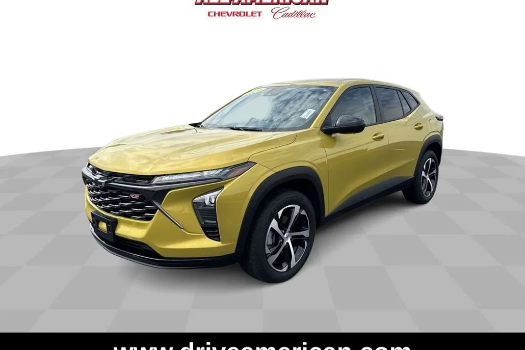 2024 Chevrolet Trax photo 1