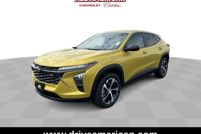 2024 Chevrolet Trax photo 1