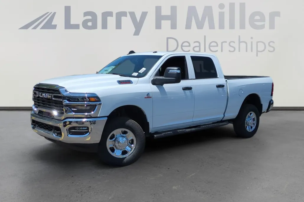 2025 Ram 2500 Tradesman photo 1