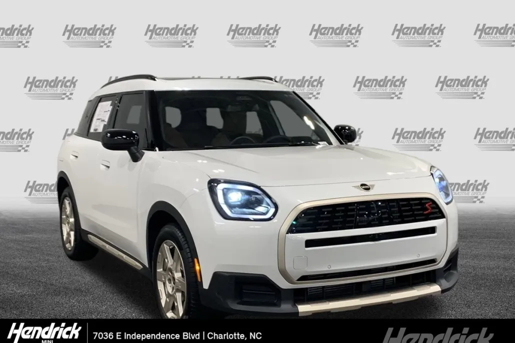 2025 Mini Countryman S ALL4 Iconic photo 1