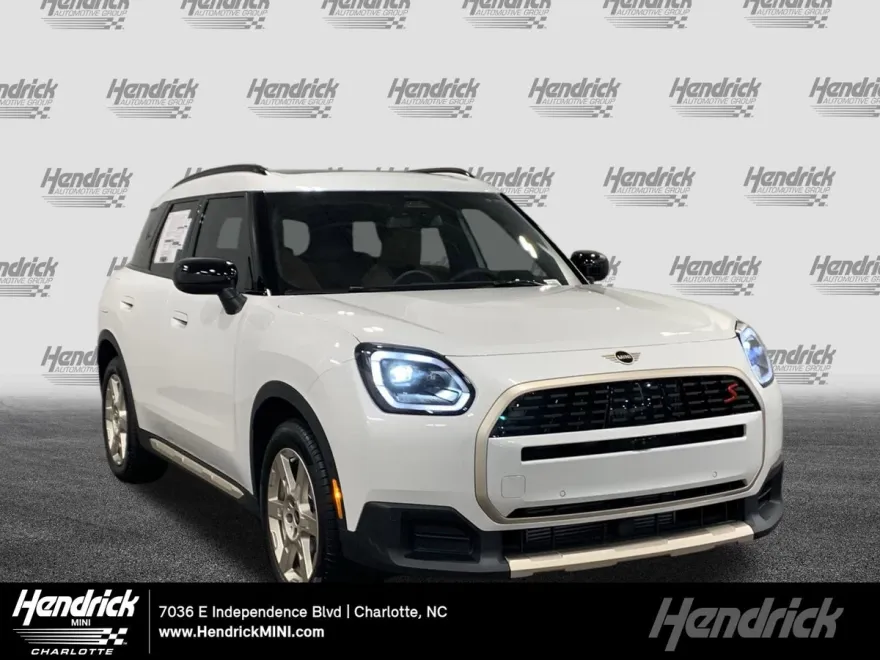 2025 Mini Countryman S ALL4 Iconic photo 1