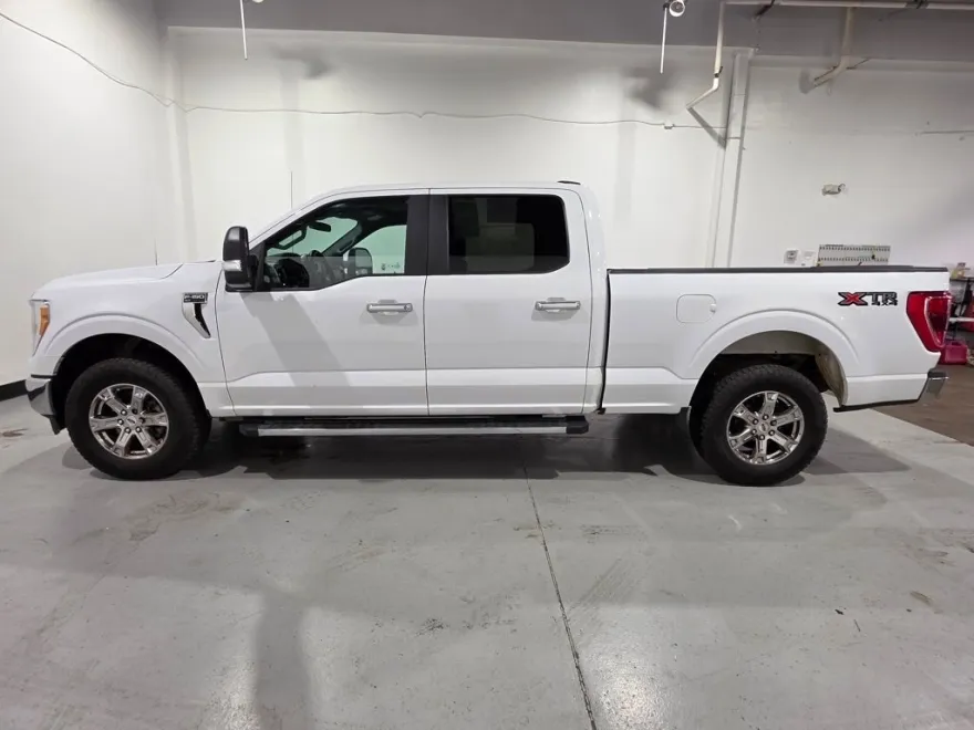 2021 Ford F-150 XLT photo 1