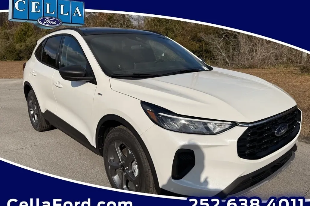 2025 Ford Escape ST-Line photo 1