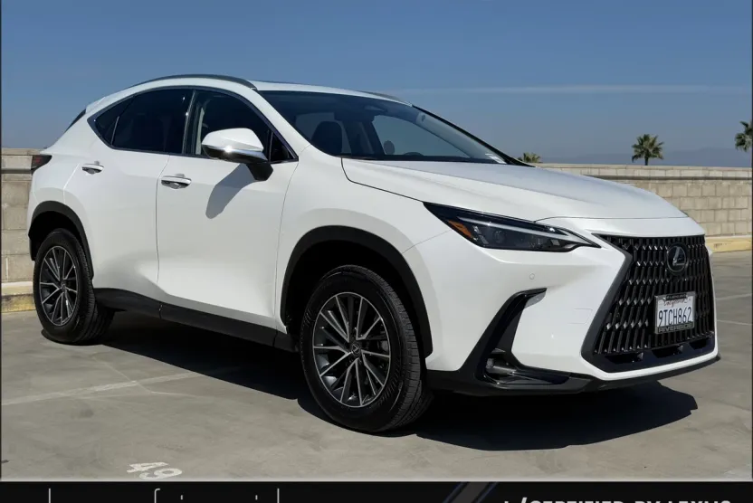 2025 Lexus NX 350h Premium photo 1