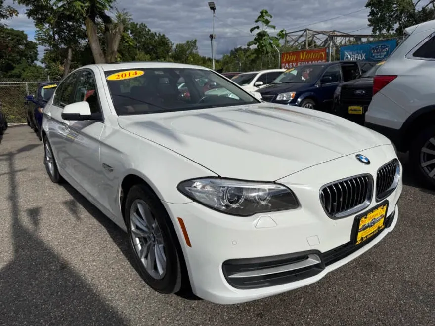 2014 Bmw 528i xDrive photo 1
