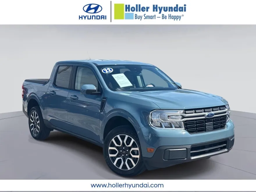 2022 Ford Maverick Lariat photo 1