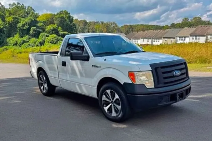 2013 Ford F-150 photo 1