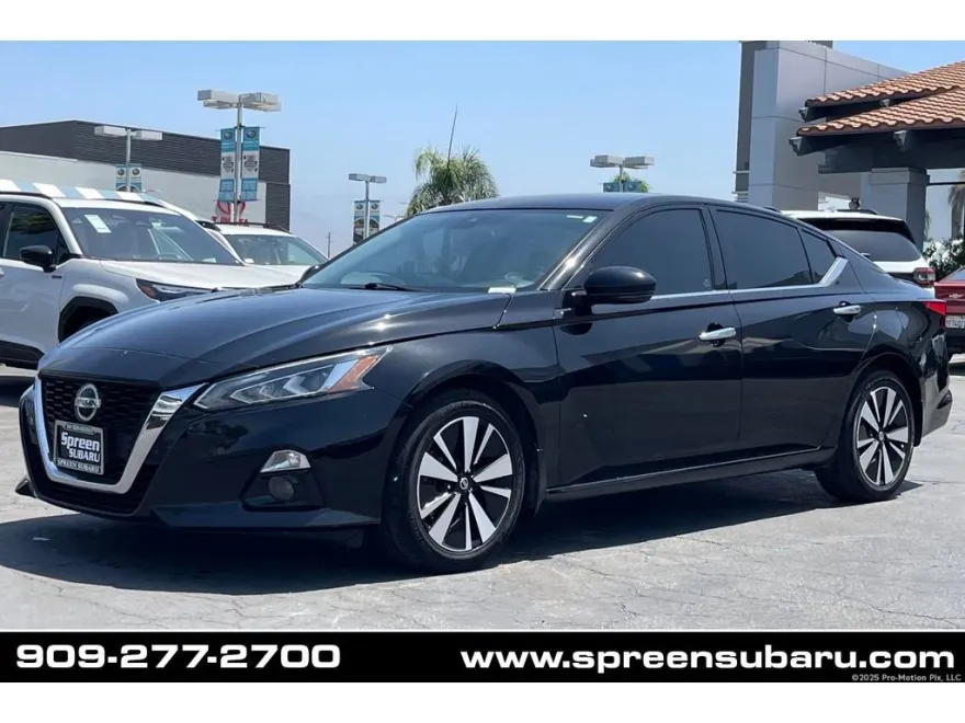 2021 Nissan Altima 2.5 SL photo 1