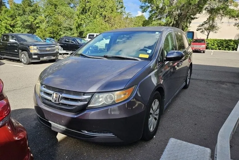 2015 Honda Odyssey EX photo 1