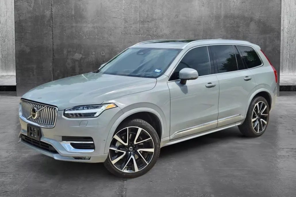 2024 Volvo XC90 Ultimate photo 1