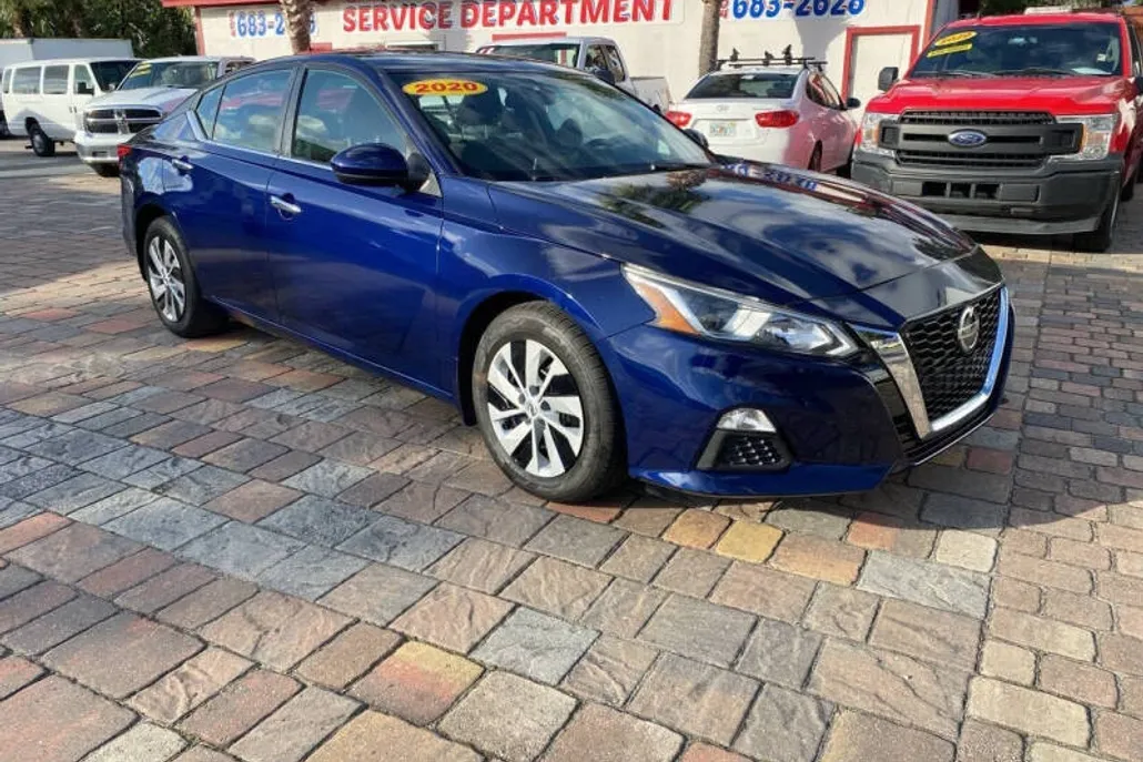 2020 Nissan Altima 2.5 S photo 1