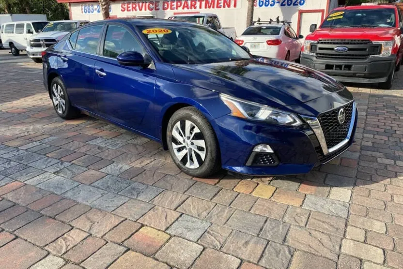 2020 Nissan Altima 2.5 S photo 1